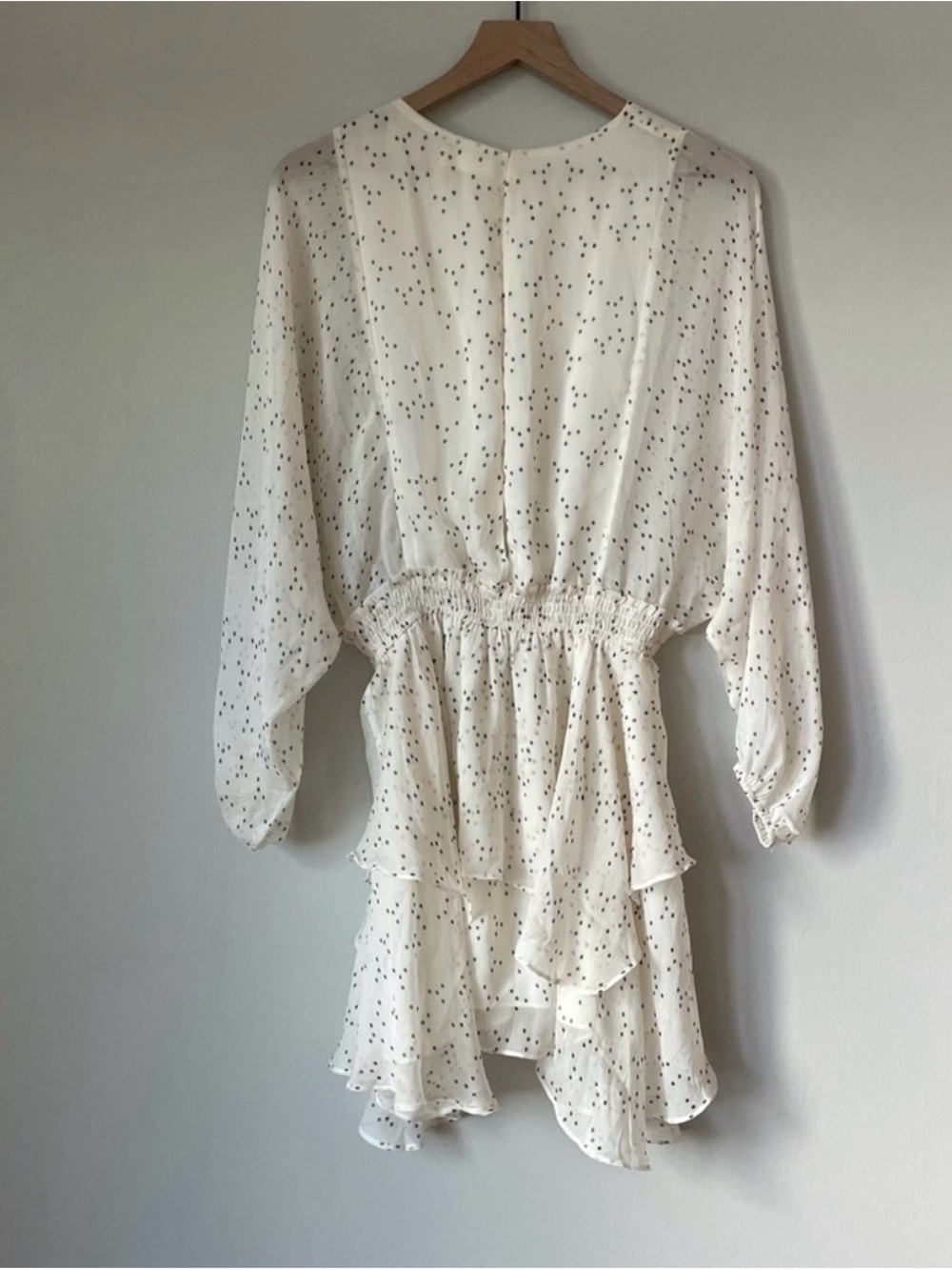 Storia - Chiffon Tiered Mini Dress in Ivory with Black Star Print - Picture 3 of 8